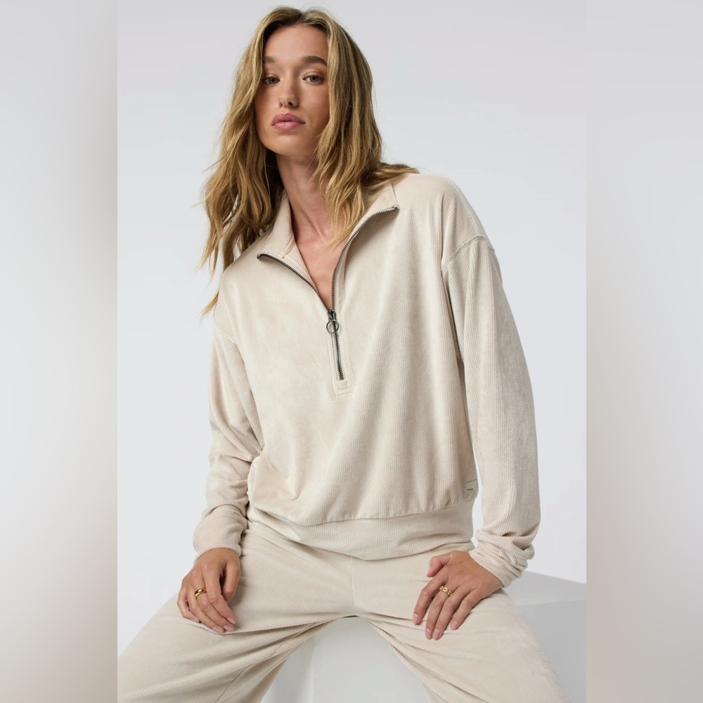Vuori Haven Half Zip Sweatshirt